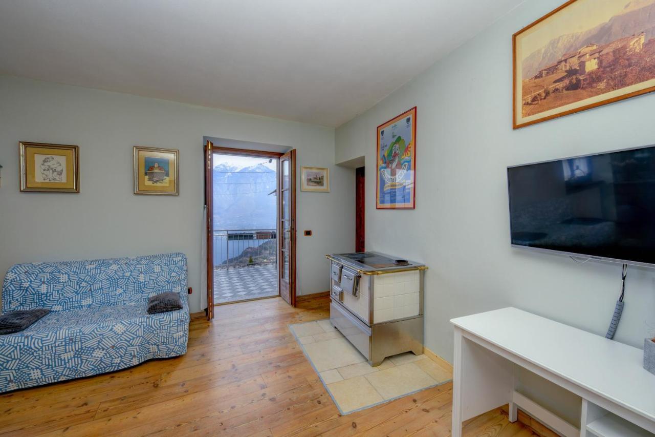 Вилла Casa Nel Borgo - Casa Oliva Tremosine Экстерьер фото