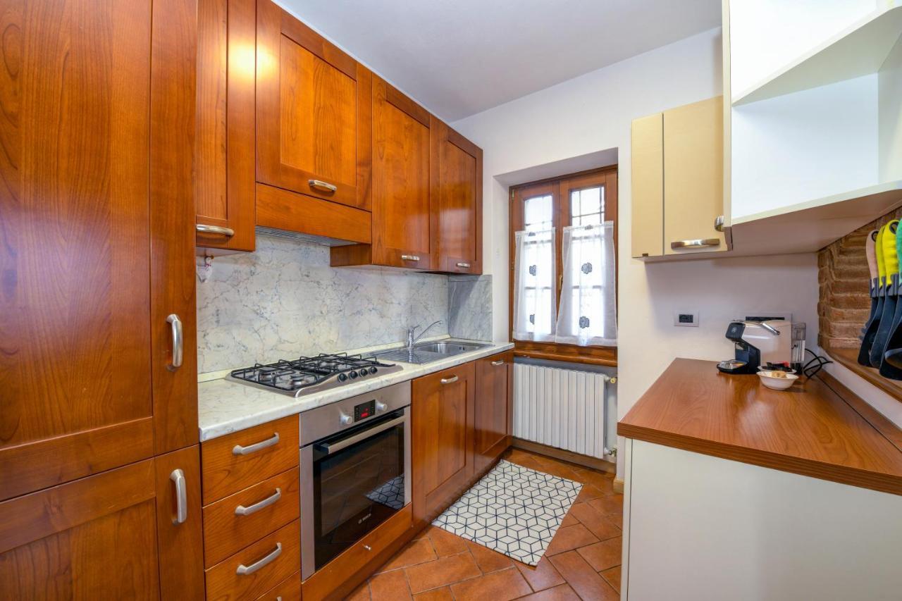 Вилла Casa Nel Borgo - Casa Oliva Tremosine Экстерьер фото