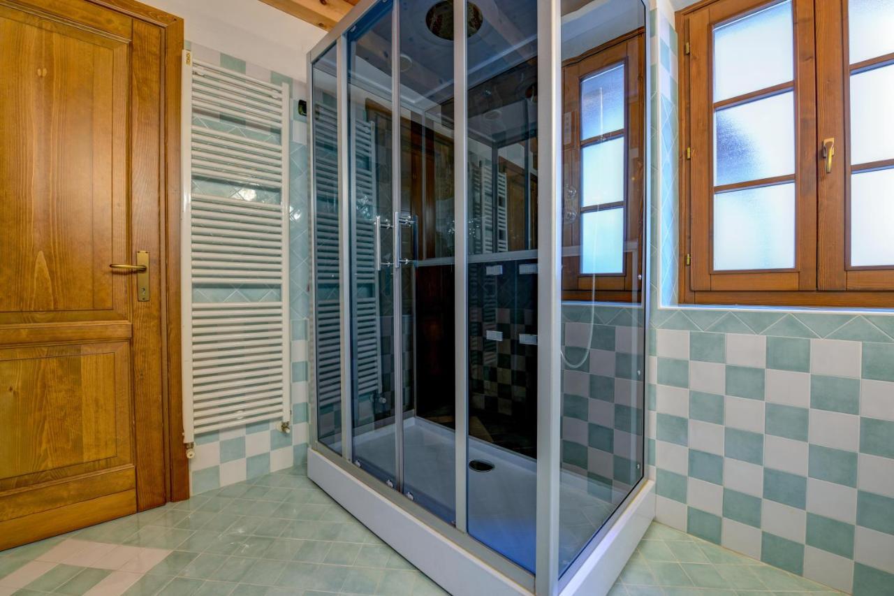 Вилла Casa Nel Borgo - Casa Oliva Tremosine Экстерьер фото